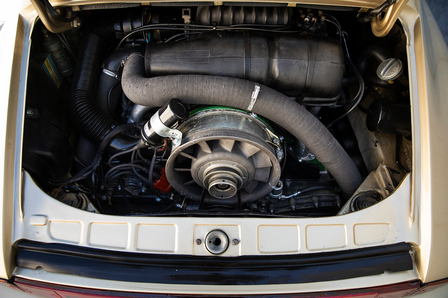 Engine compartment. 1975 Porsche 911S Targa.