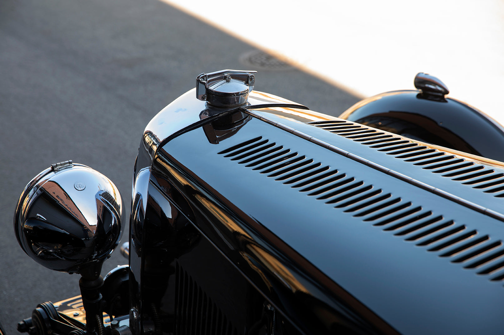 Bonnet. 1933 Aston Martin Le Mans Short Chassis.