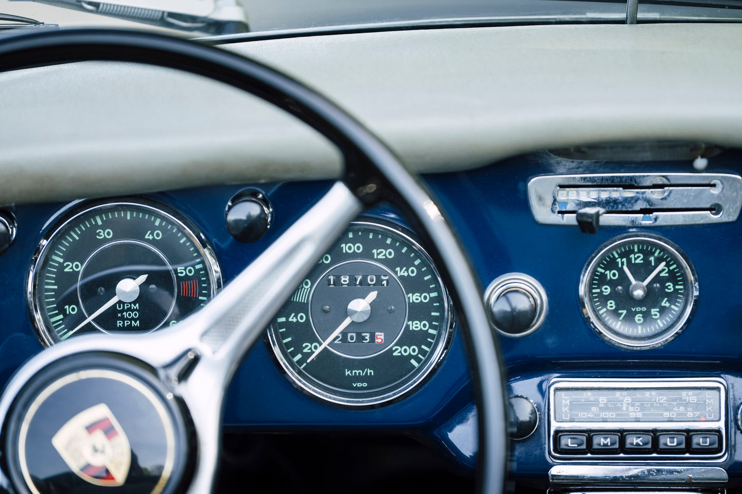 Dashboard details. 1962 Porsche 356 B 1600 Super 75 Cabriolet T6.