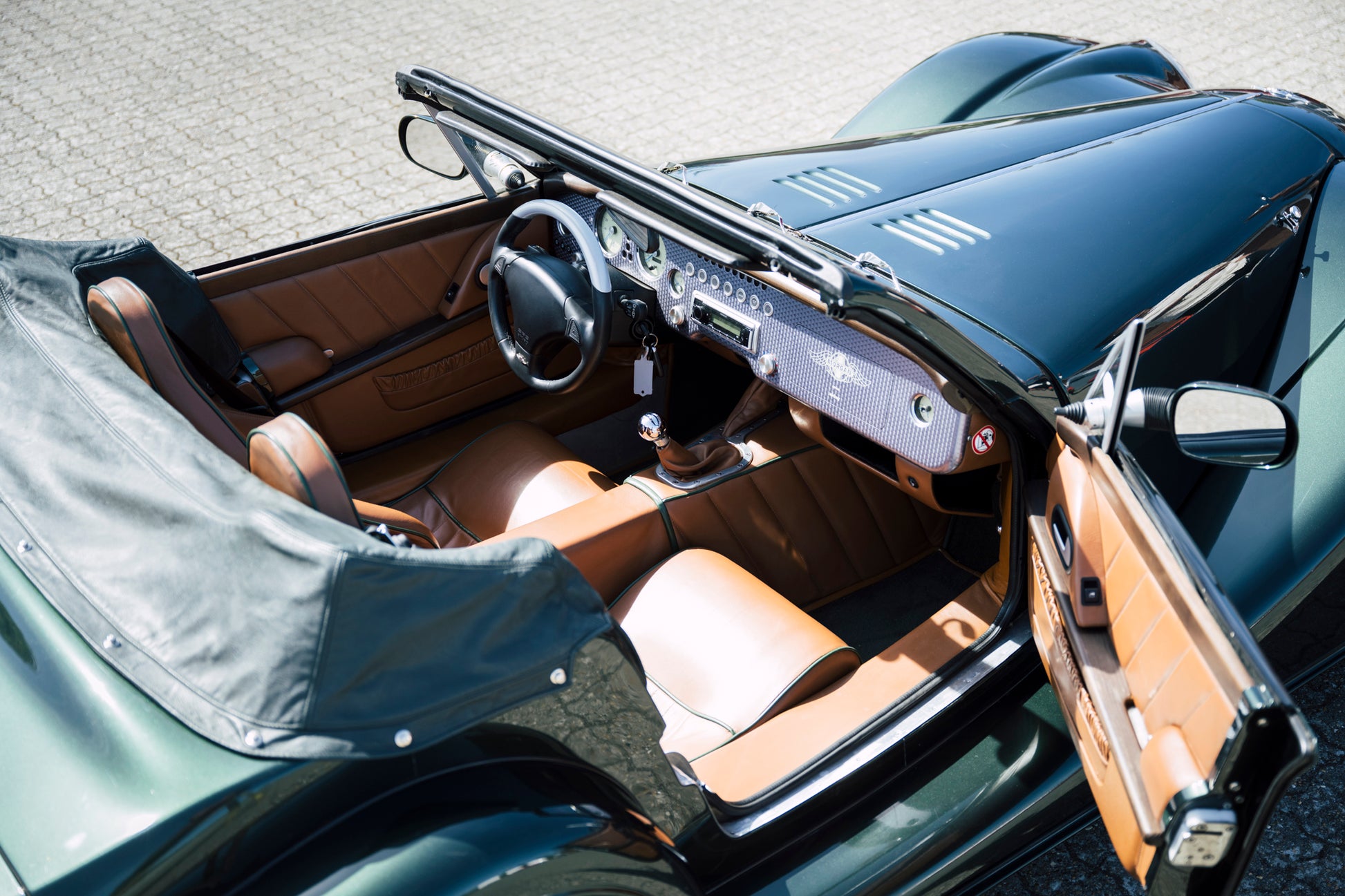 Cabin and open door. 2005 Morgan Aero 8.
