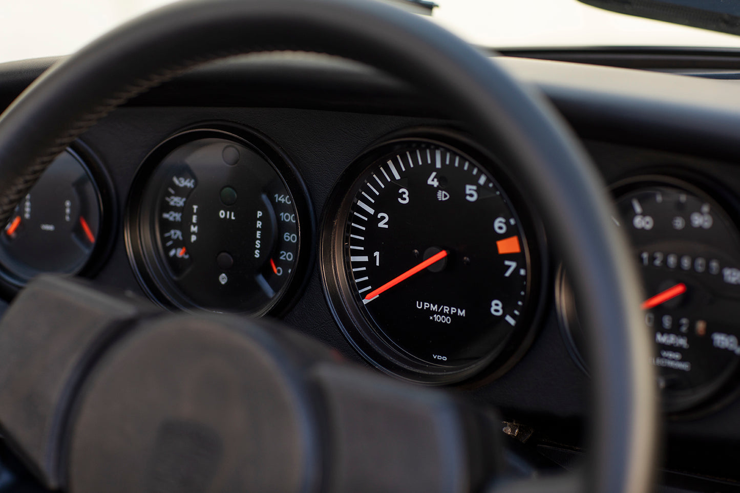 Dashboard. 1975 Porsche 911S Targa.