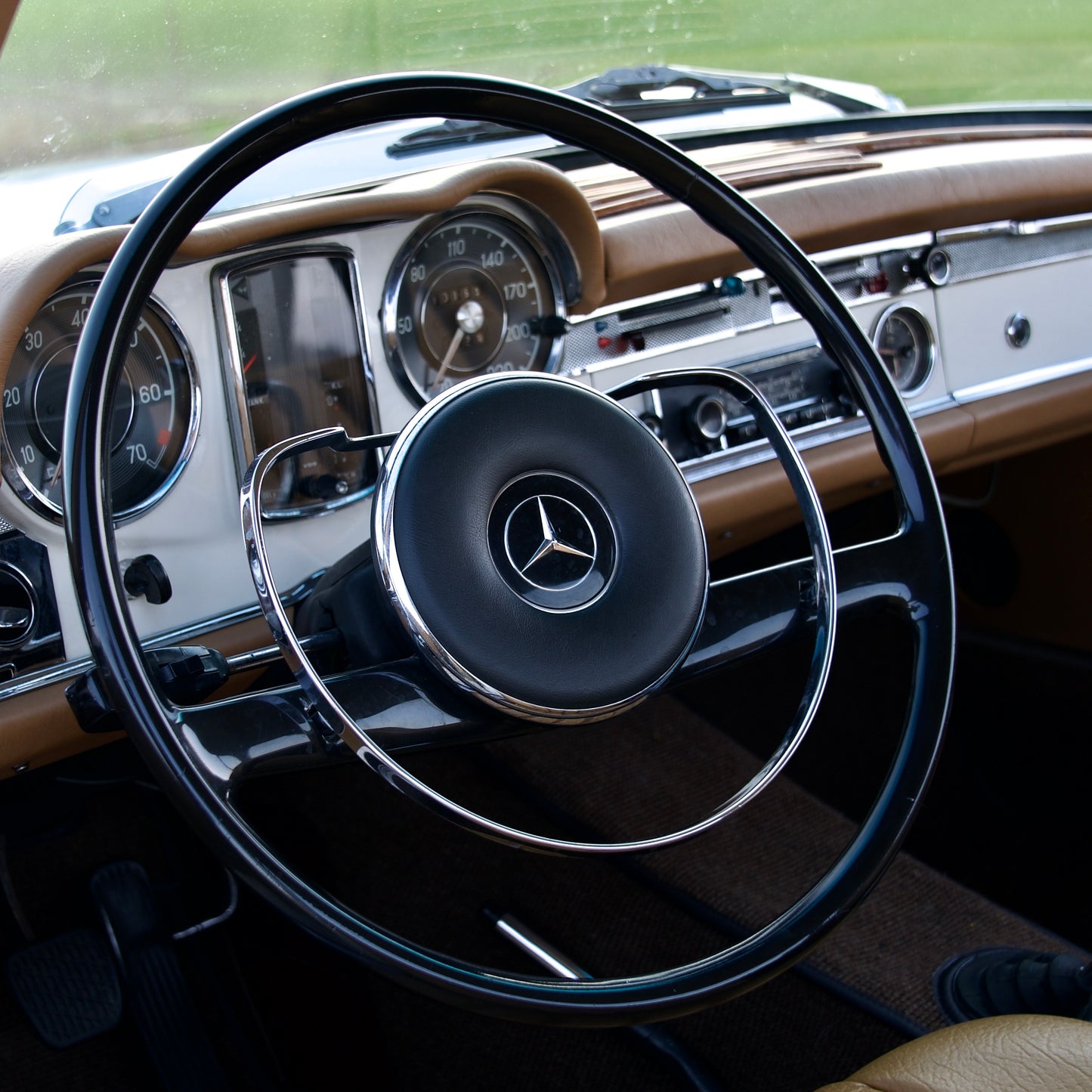 1964 Mercedes Benz 230SL Pagoda