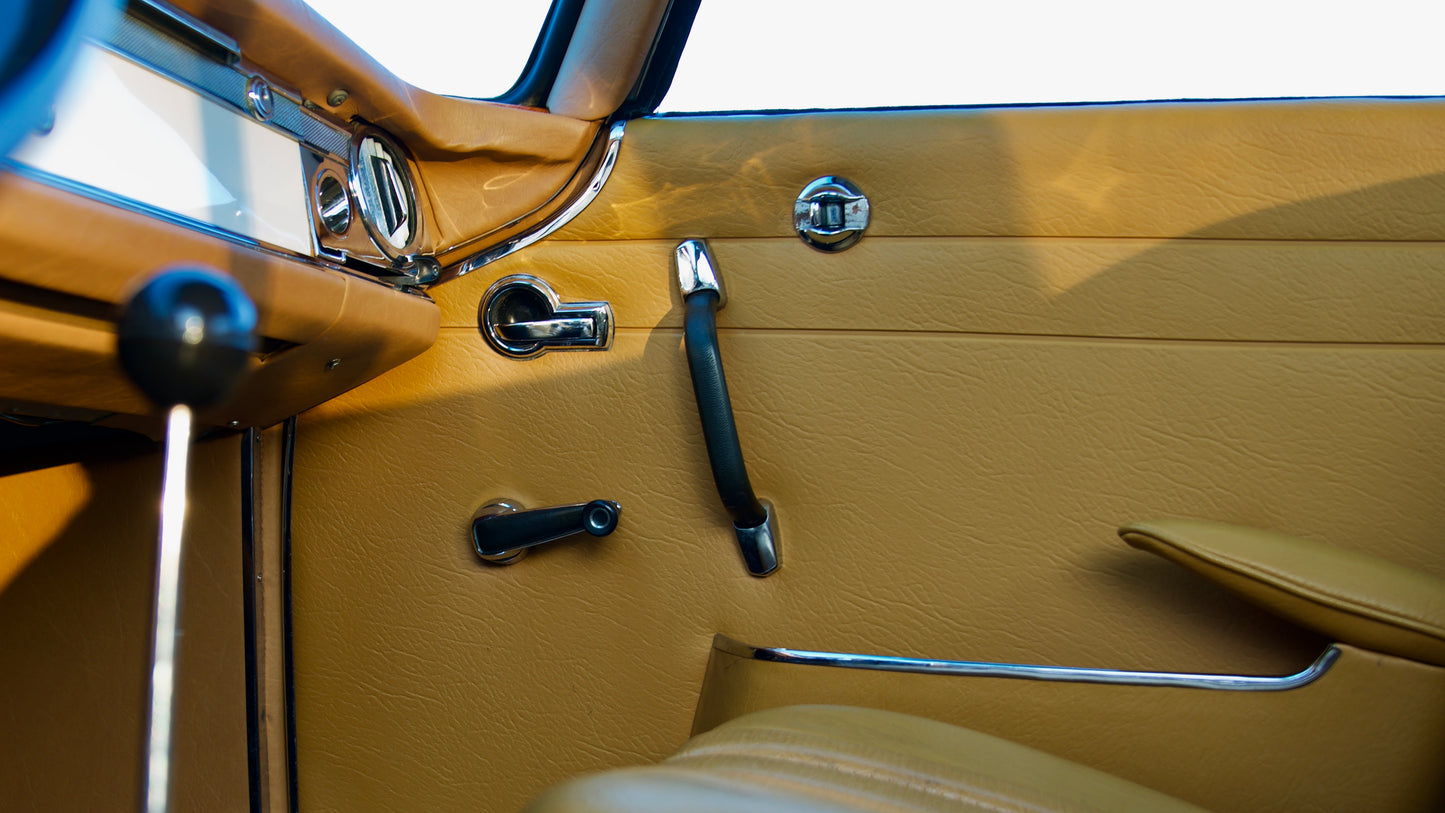 1964 Mercedes Benz 230SL Pagoda