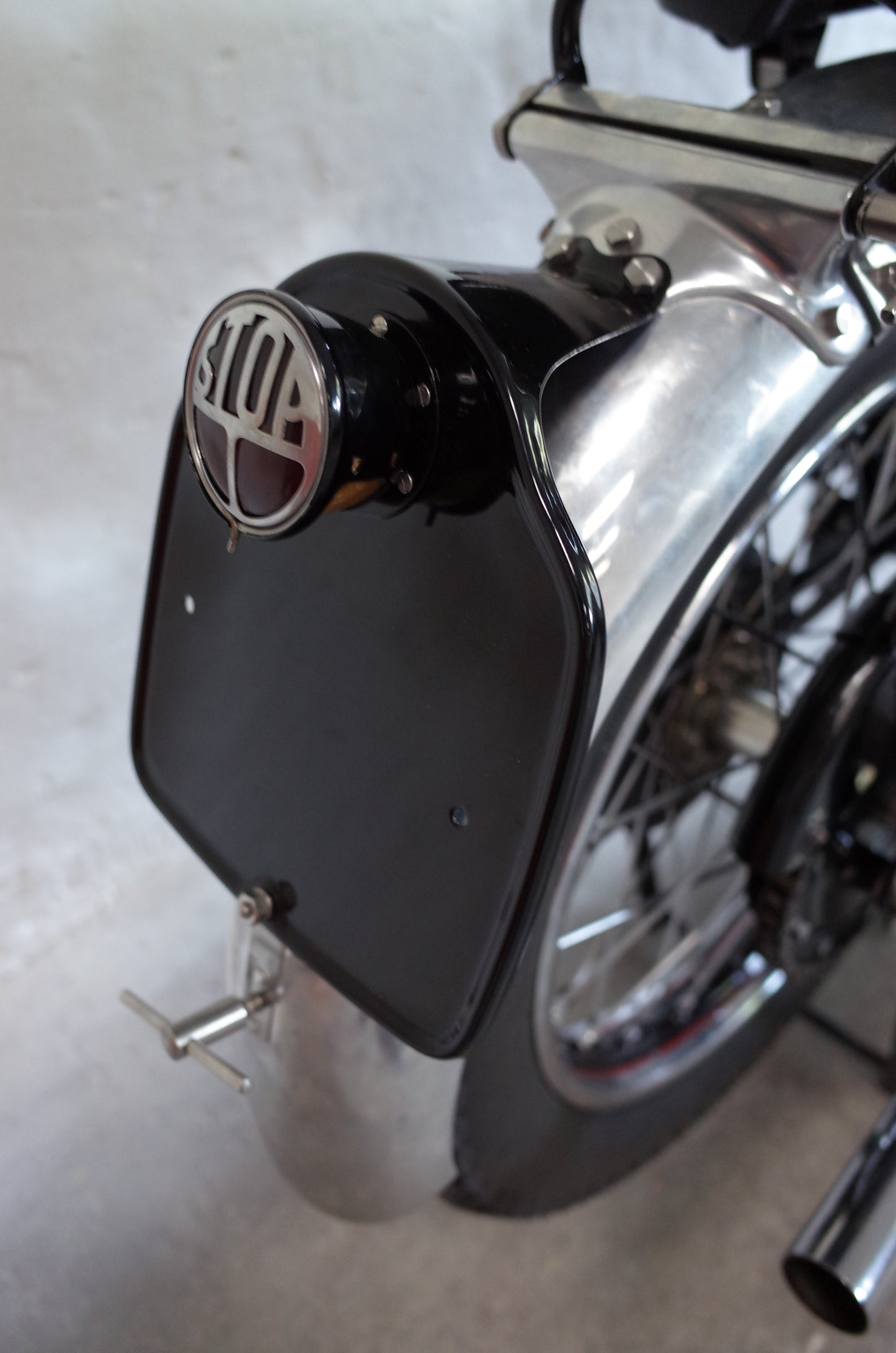 1954 Vincent Series C Black Shadow