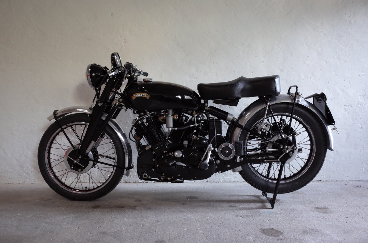 1954 Vincent Series C Black Shadow