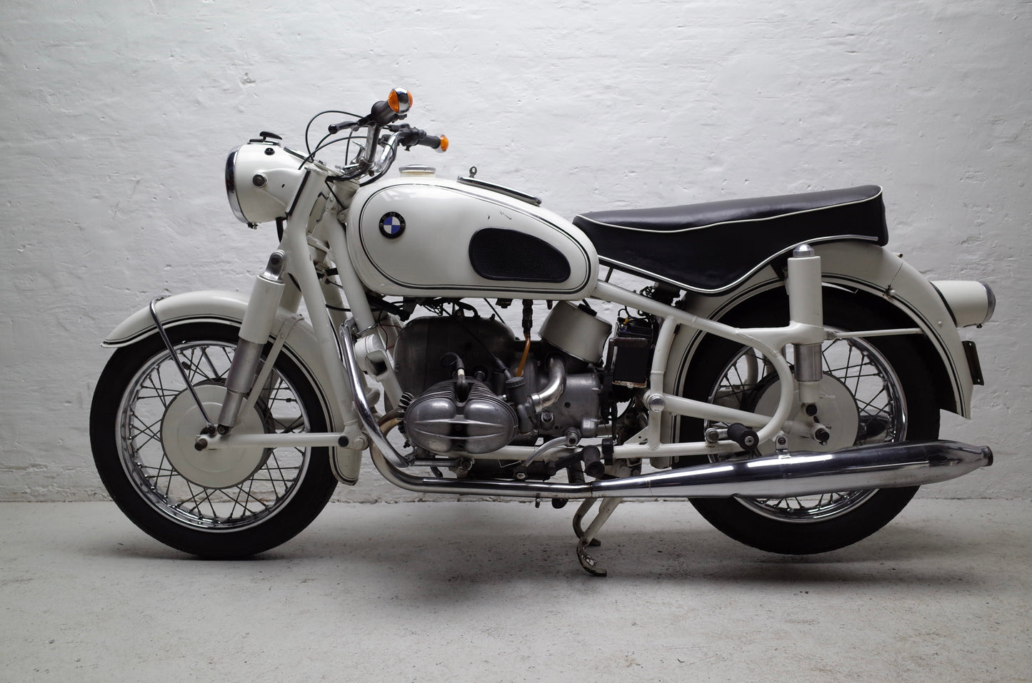 1966 BMW R69S. 600cc Boxer Twin