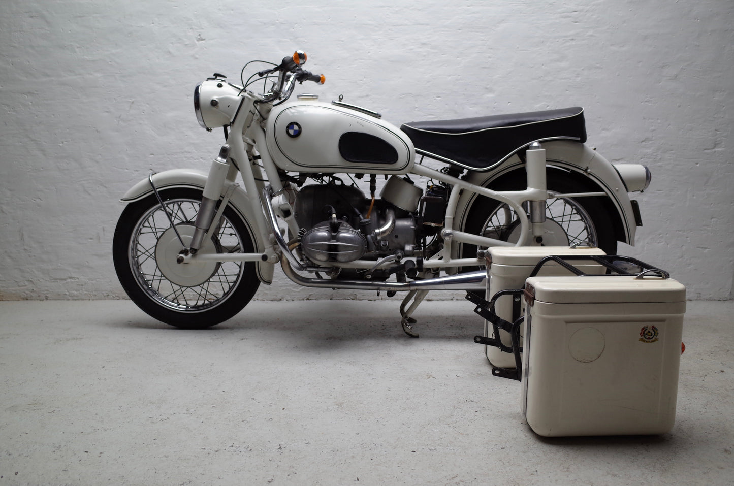 1966 BMW R69S. 600cc Boxer Twin