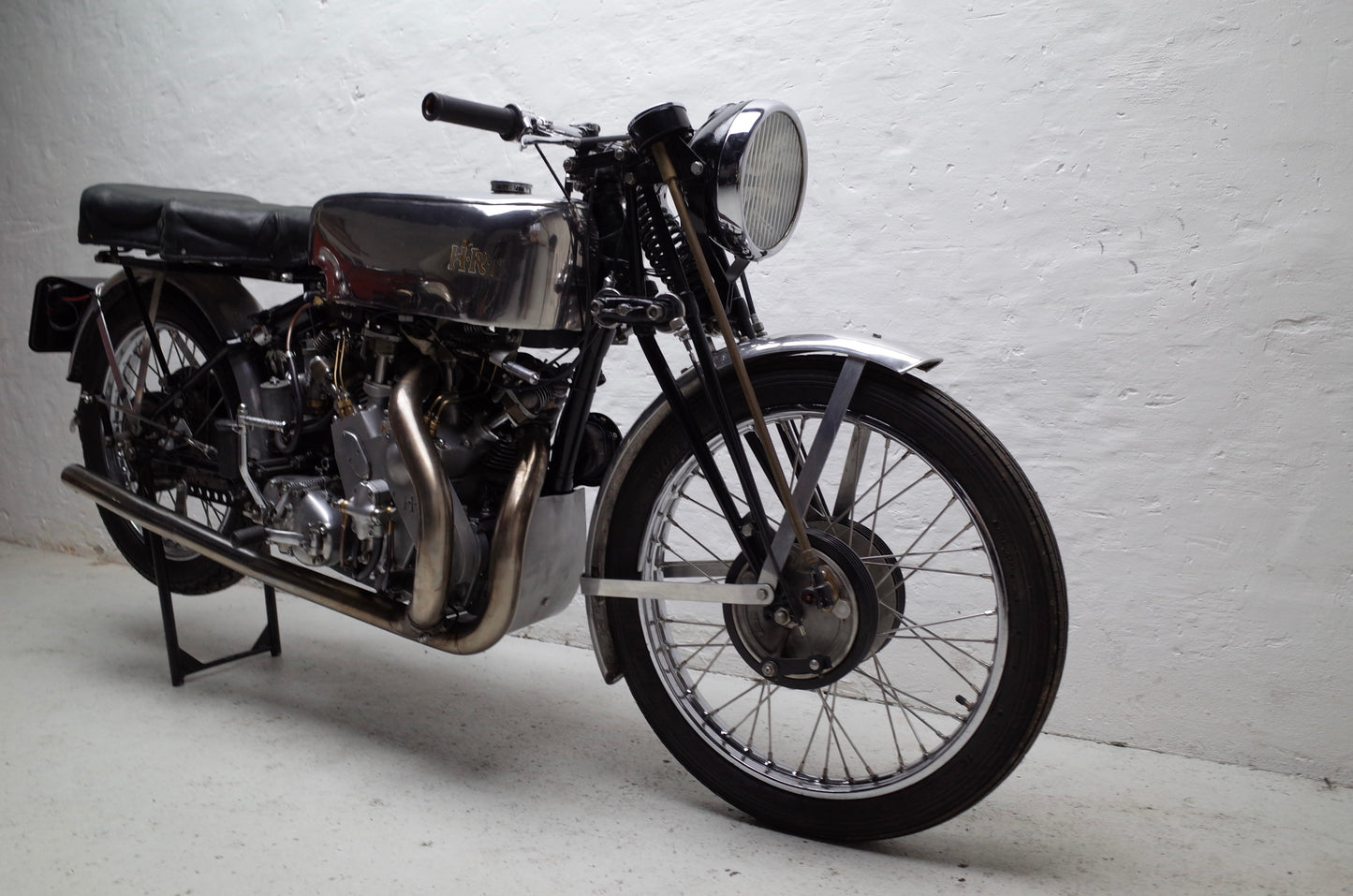 1938 Vincent HRD TT replica