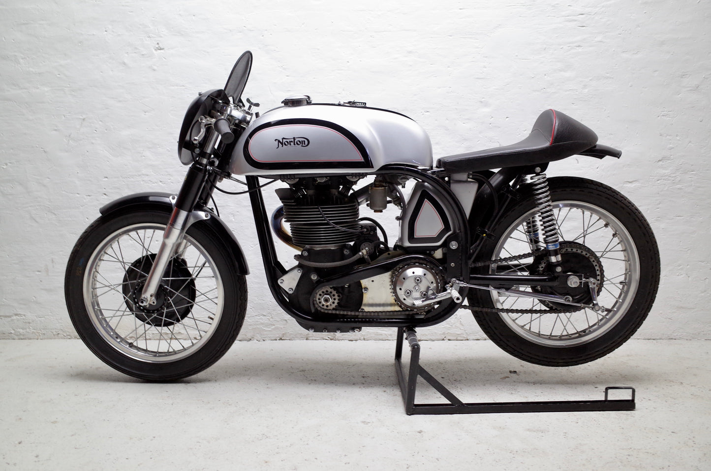 1955 Norton Manx M30 500cc DOHC