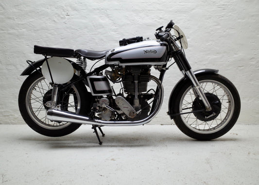 1949 Norton Manx DOHC Garden Gate
