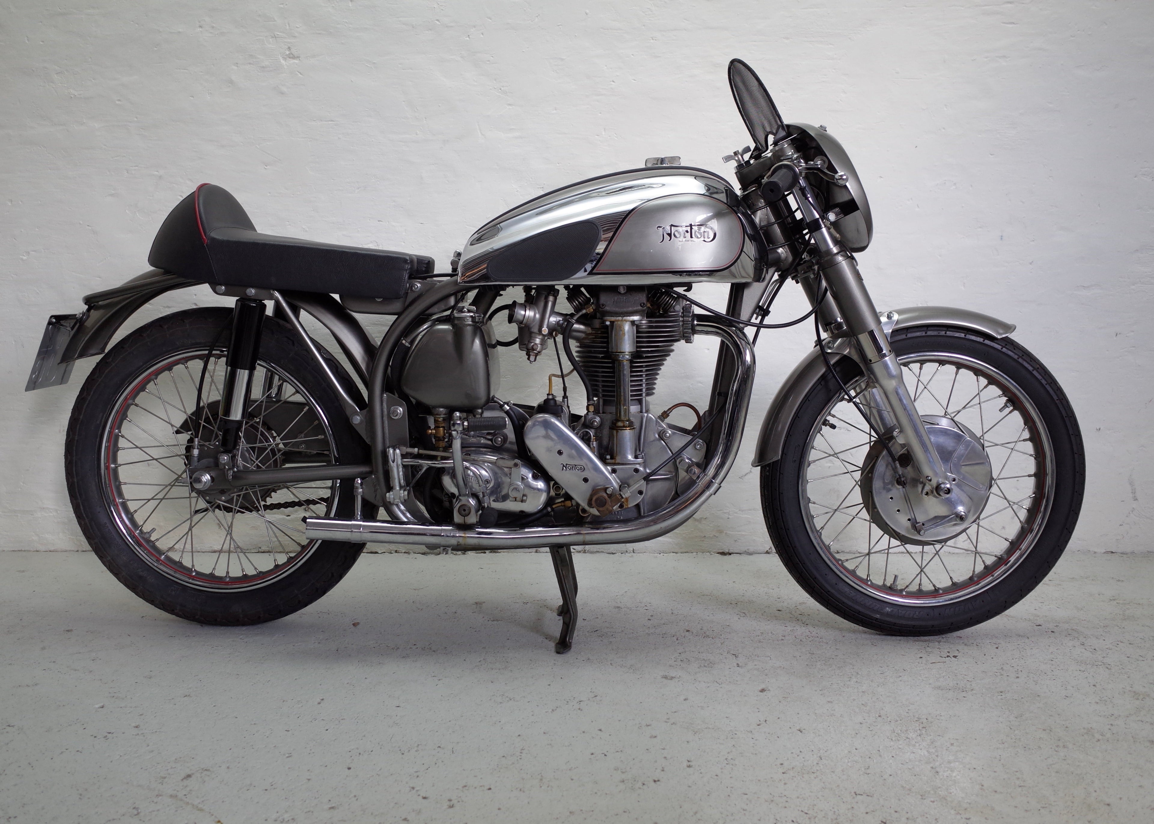 1954 Norton International Clubman 