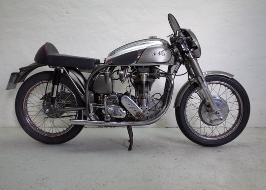 1954 Norton International Clubman 