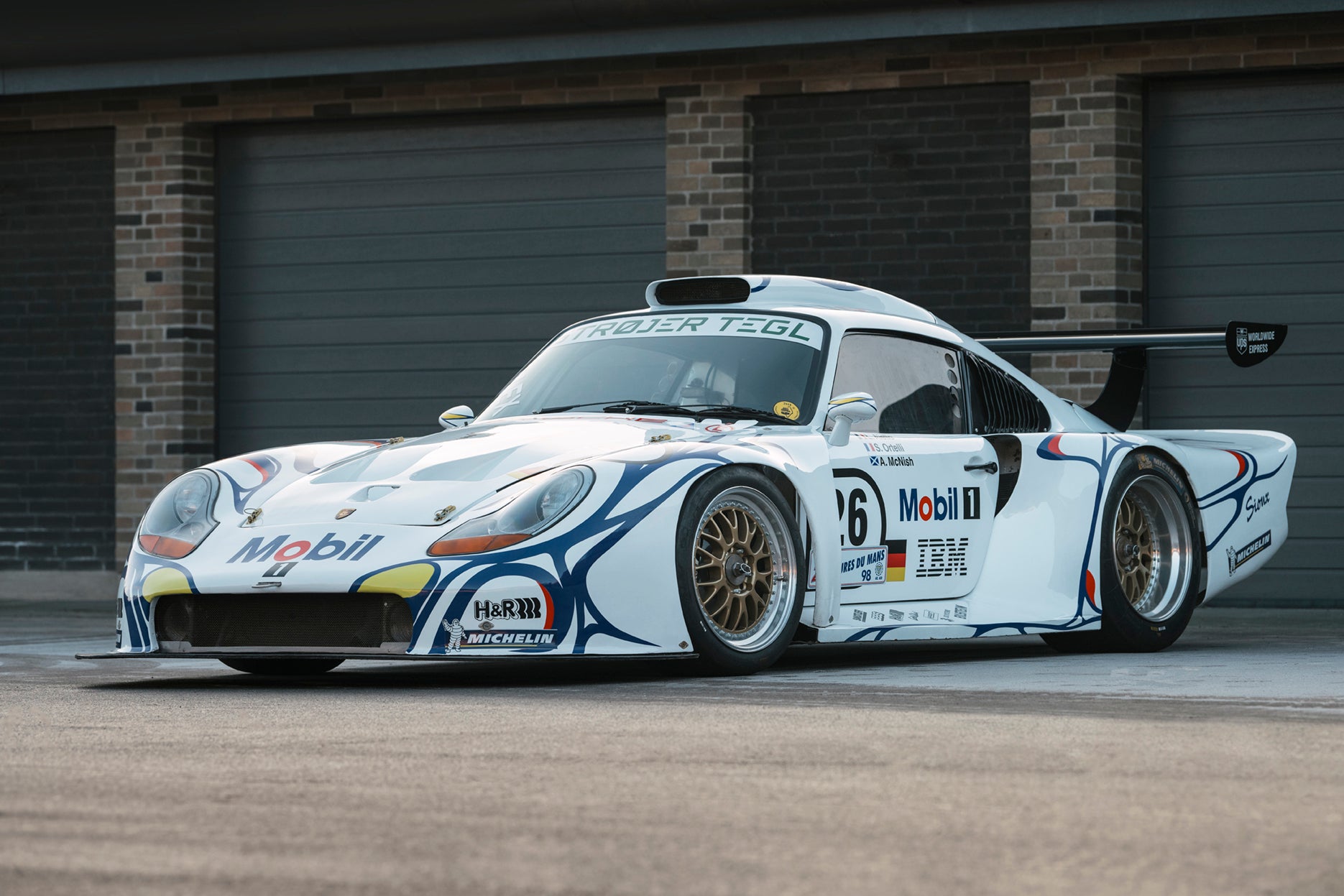Classic racer. 1997 Porsche 911 GT1.