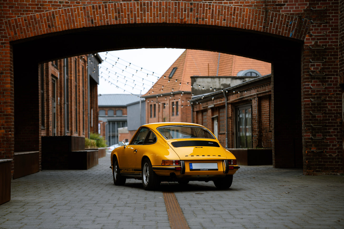 1972 Porsche 911S 'Oil klappe'