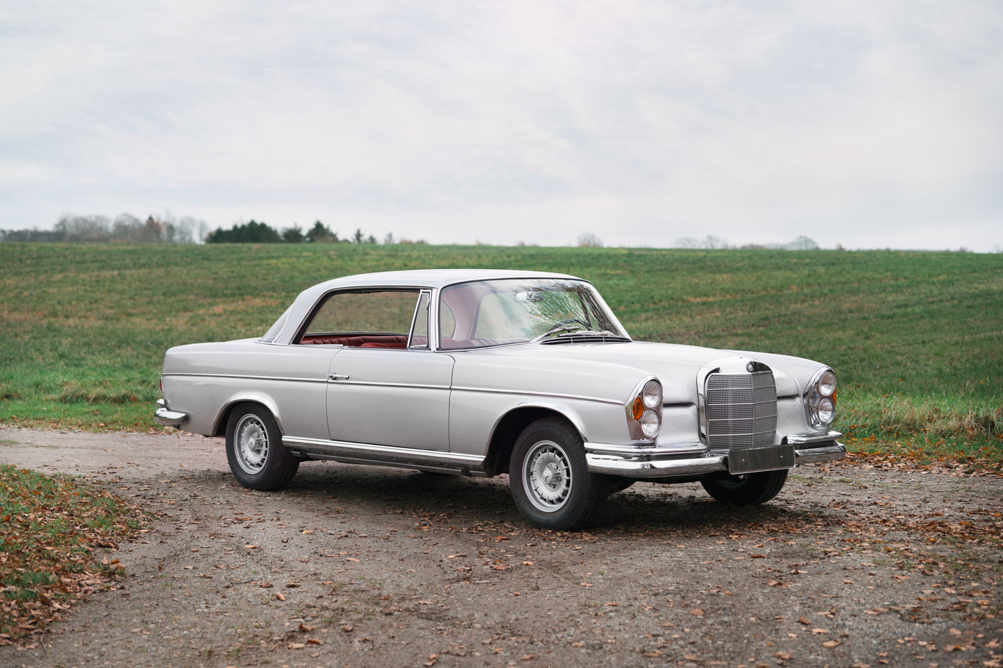 1965 Mercedes Benz 300 SE Coupe