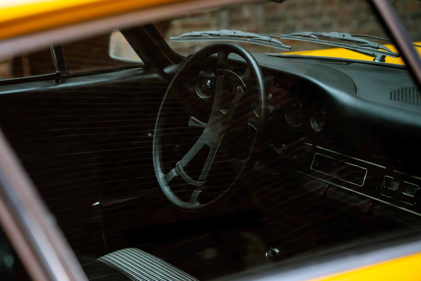 1972 Porsche 911S 'Oil klappe'