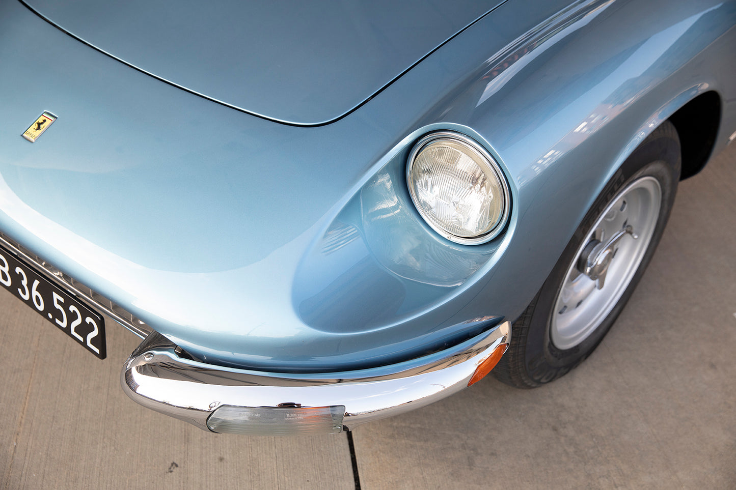 Front light. 1969 Ferrari 365GT 2+2 for sale.