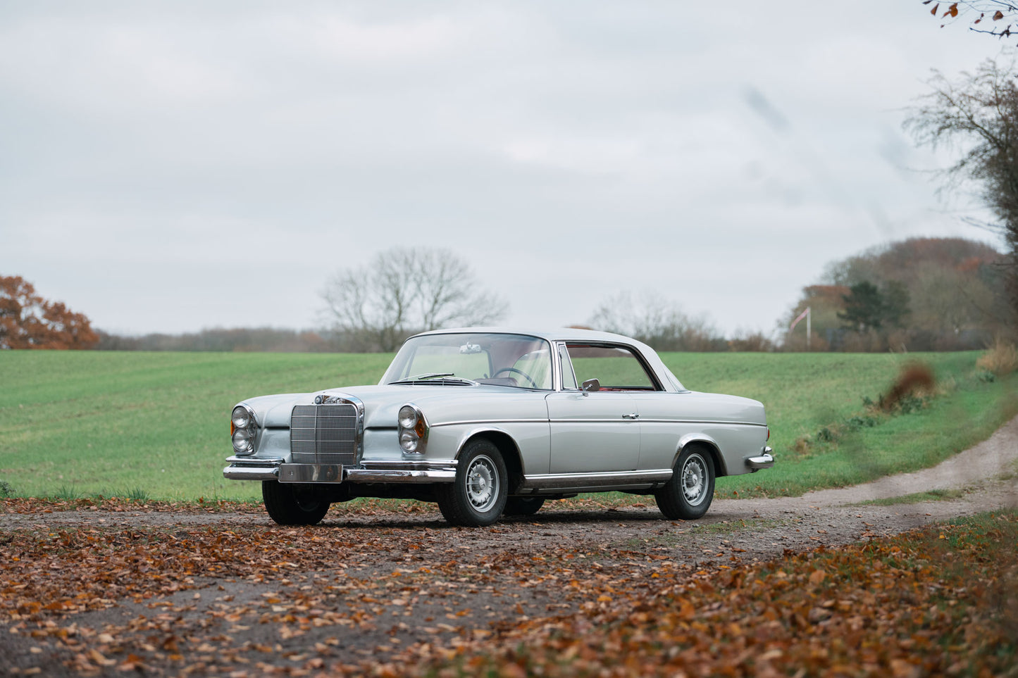 1965 Mercedes Benz 300 SE Coupe