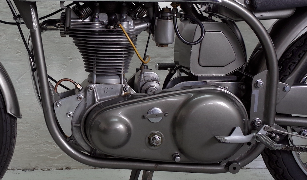 1954 Norton International Clubman M40 5th place Isle of Man TT