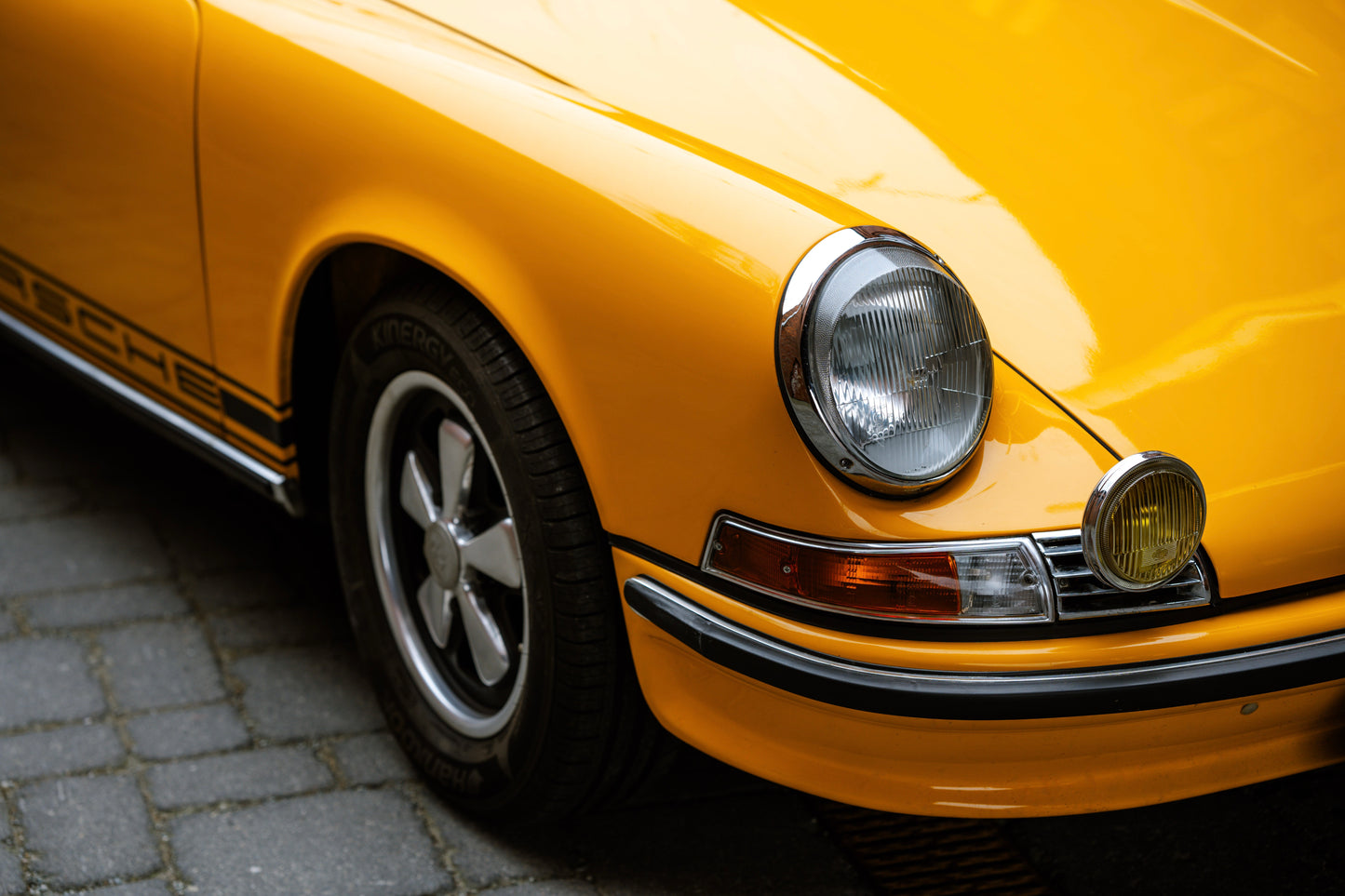 1972 Porsche 911S 'Oil klappe'