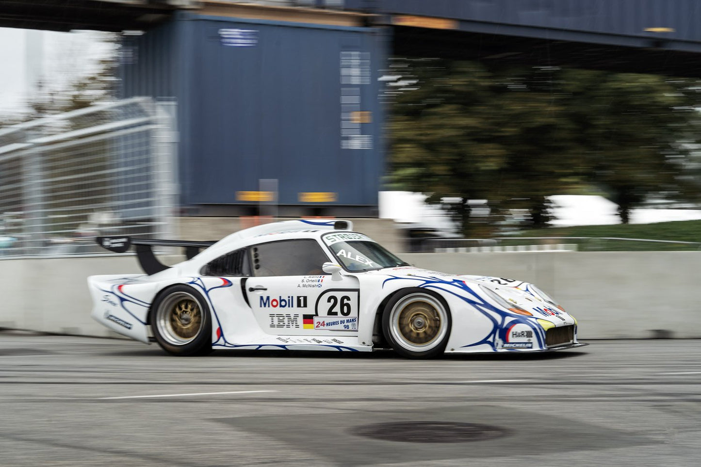 Fast racing 1997 Porsche 911 GT1.