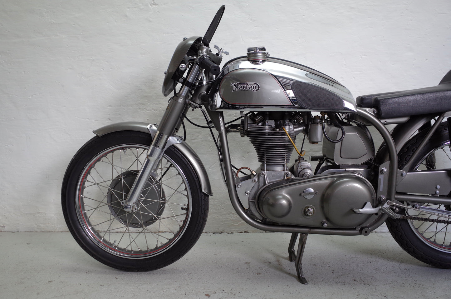 1954 Norton International Clubman M40 5th place Isle of Man TT