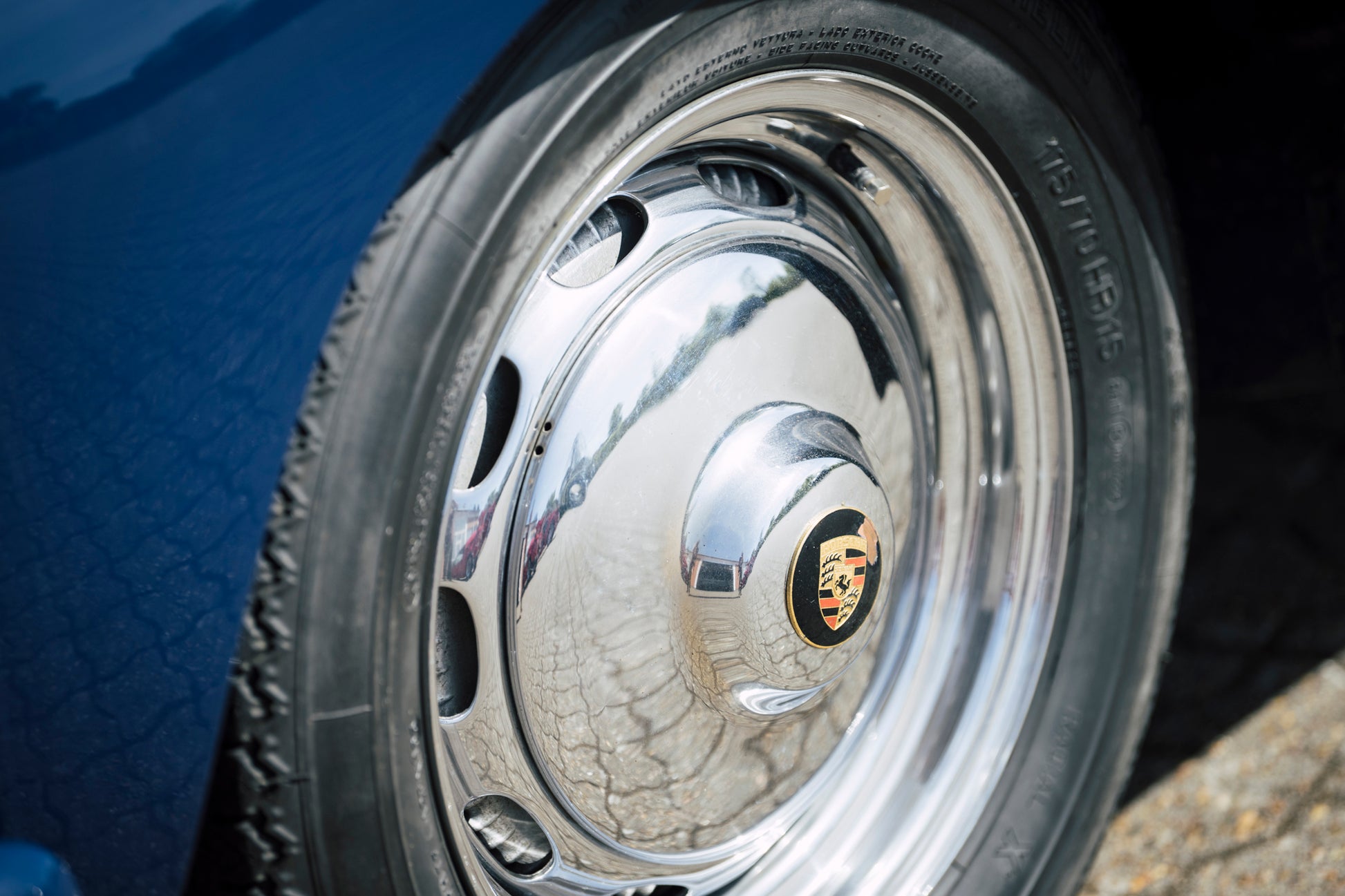 Wheel cap. 1962 Porsche 356 B 1600 S Cabriolet T6 for sale.