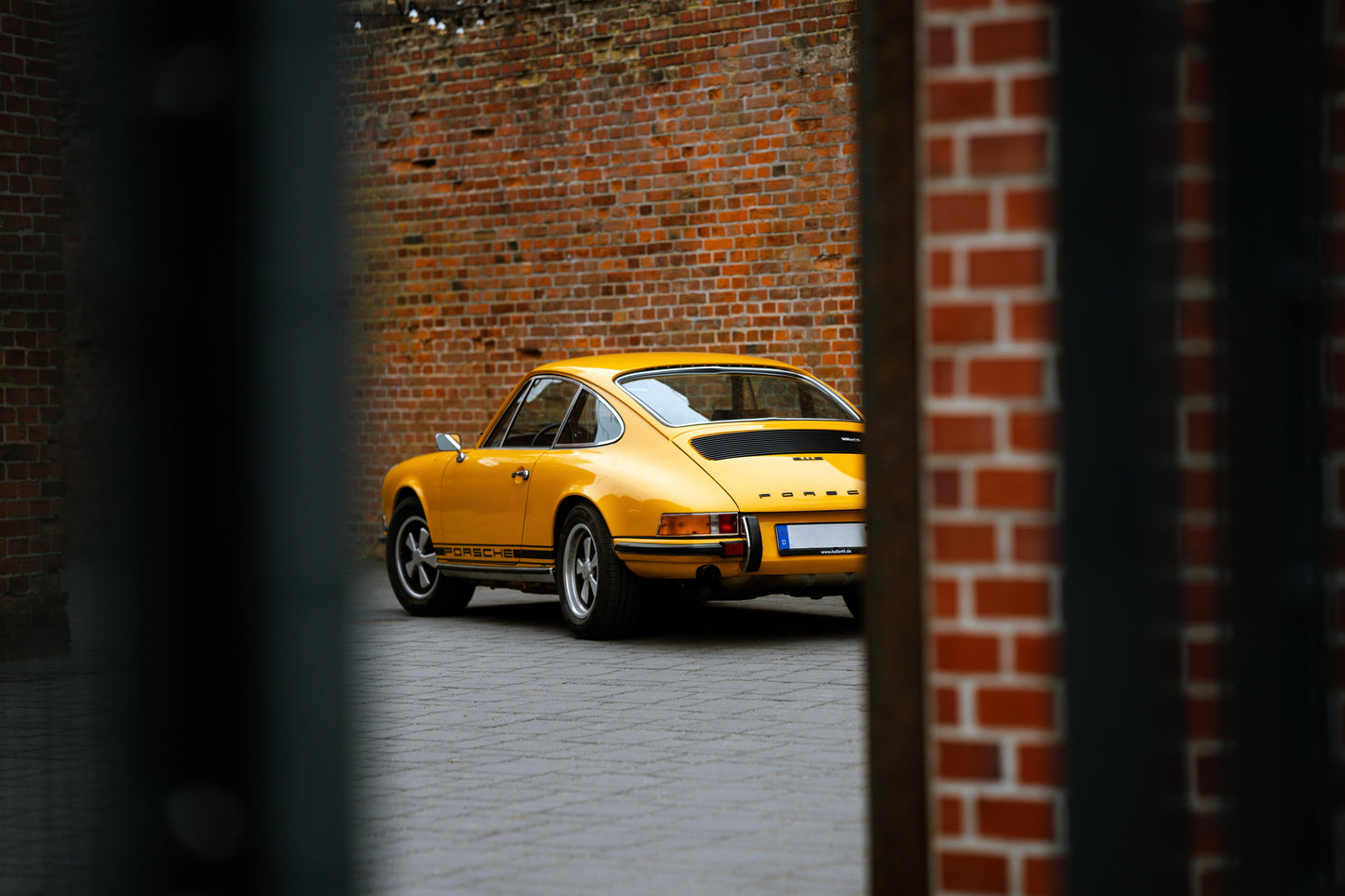 1972 Porsche 911S 'Oil klappe'