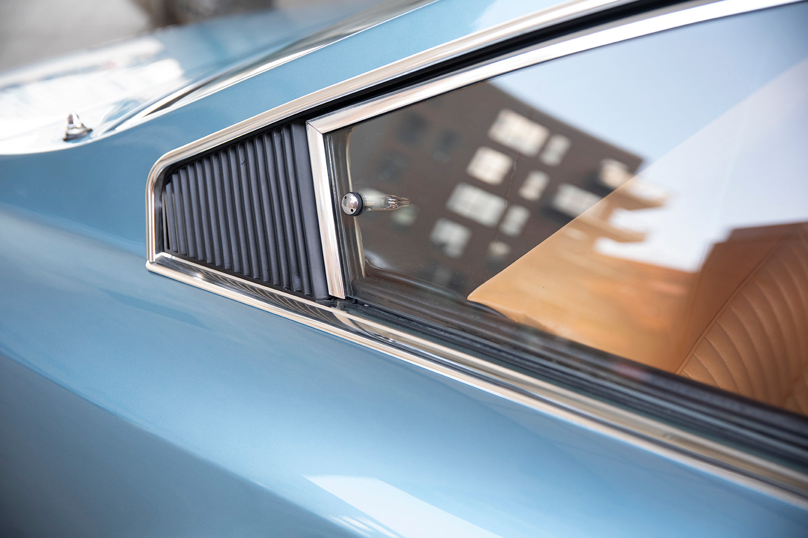 Window detail closeup. 1969 Ferrari 365GT 2+2.