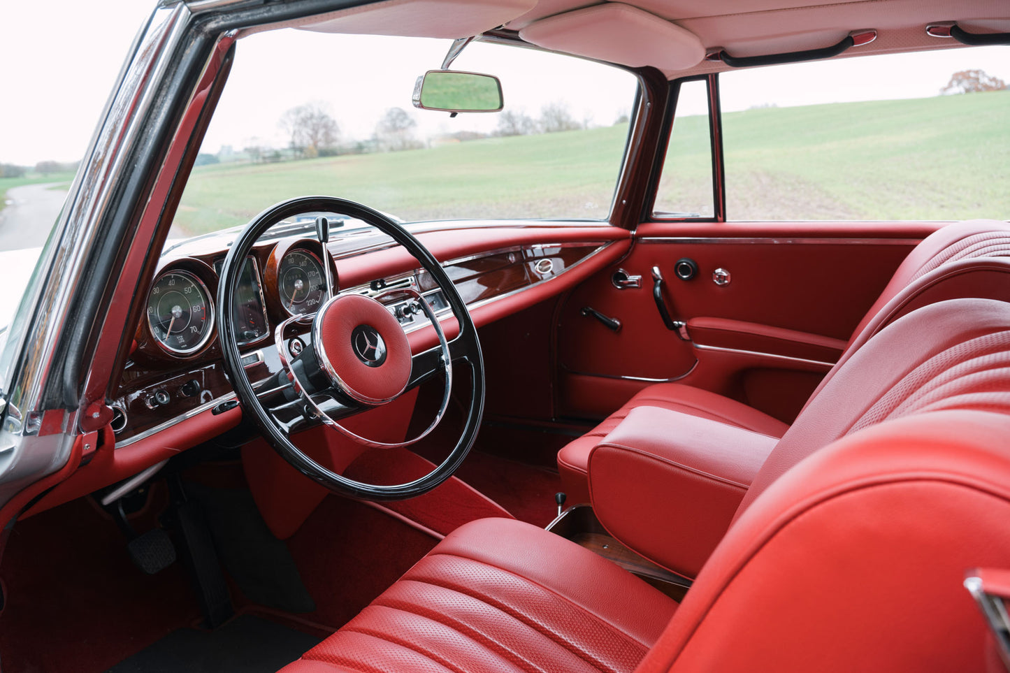 1965 Mercedes Benz 300 SE Coupe