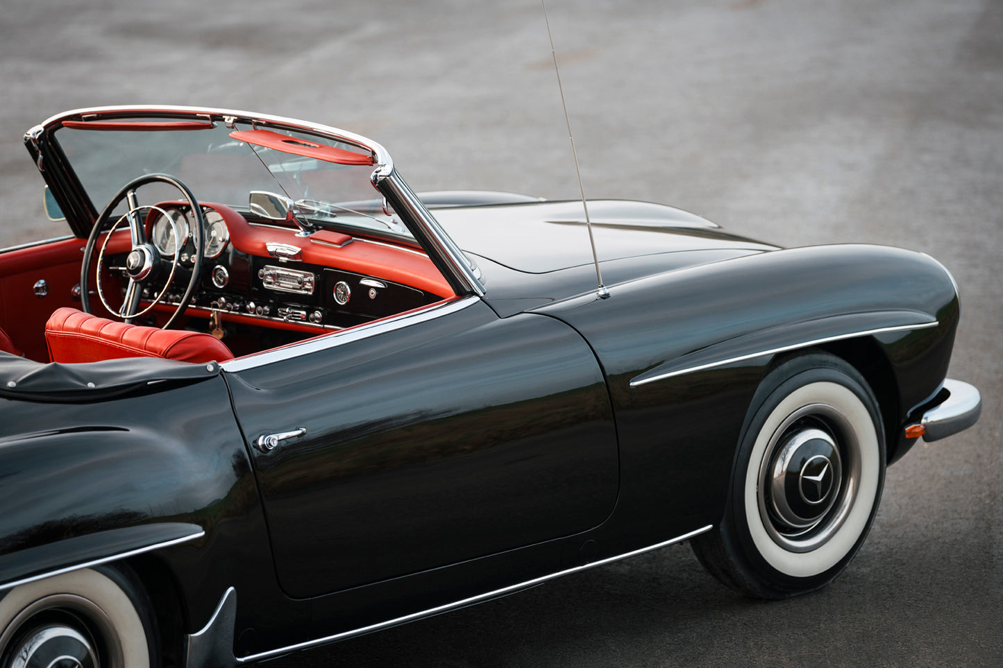 1963 Mercedes Benz 190 SL w. Hardtop