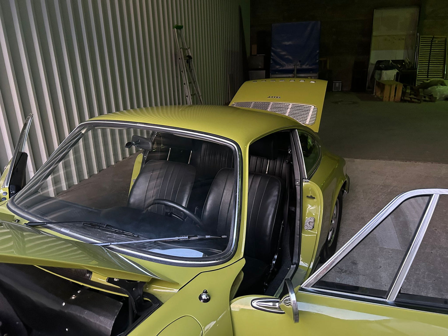1969 Porsche 911T 2.0Litre Olive Green