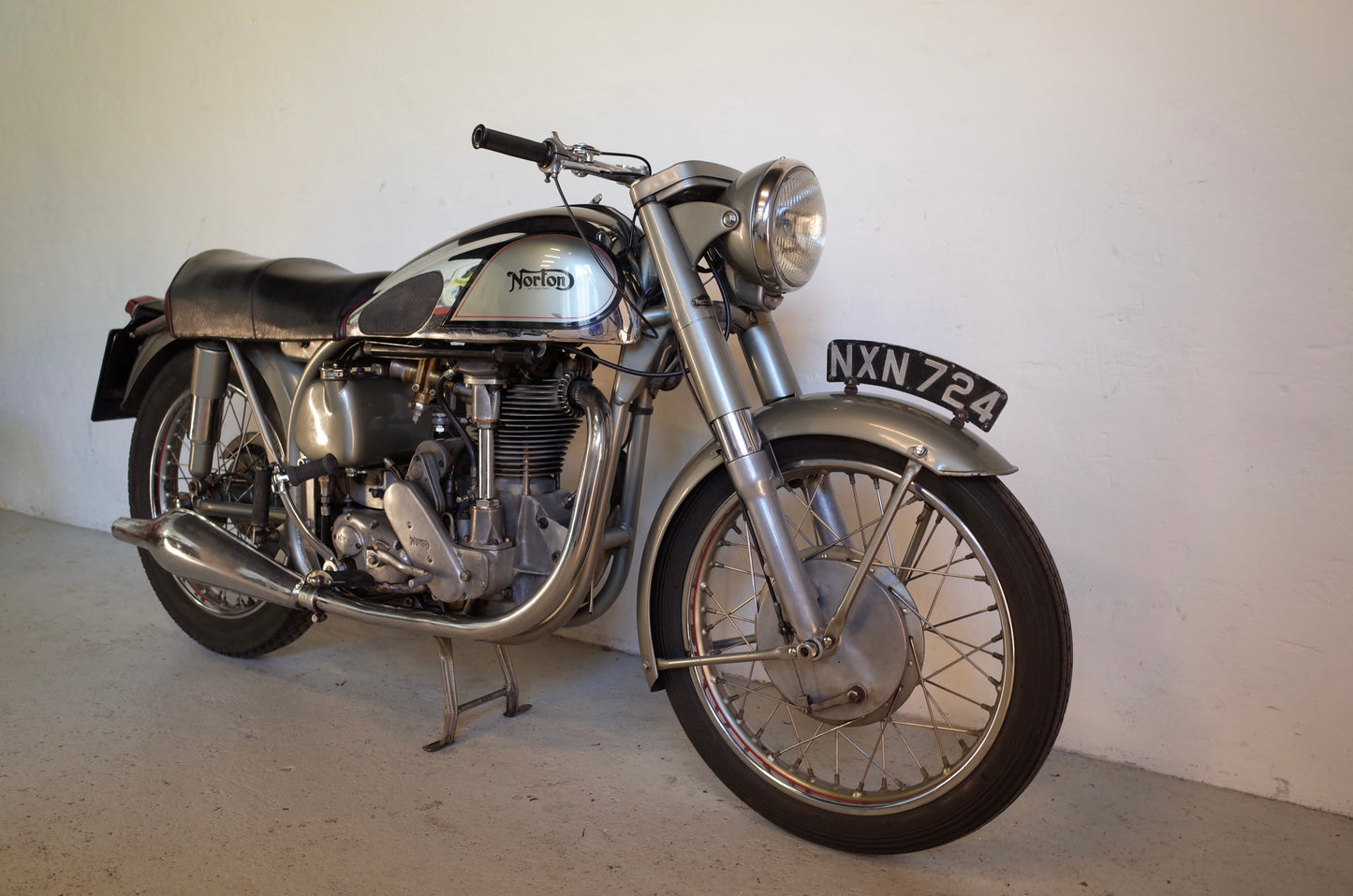 1953 Norton International M40