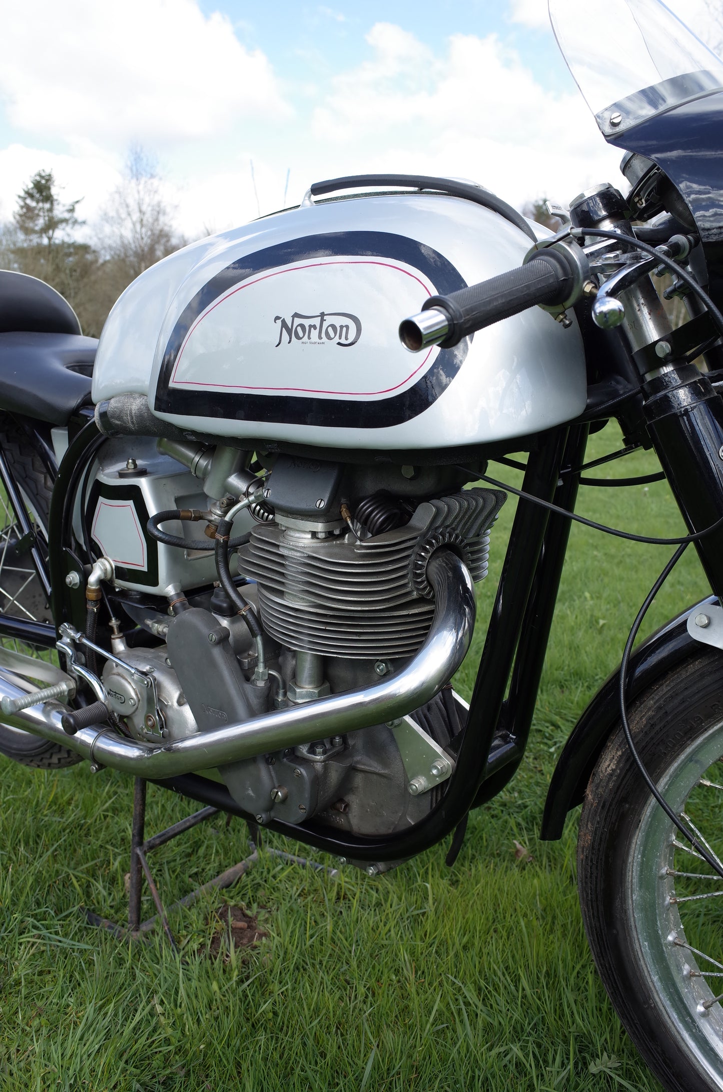 1955 Norton Manx M40. 350cc DOHC