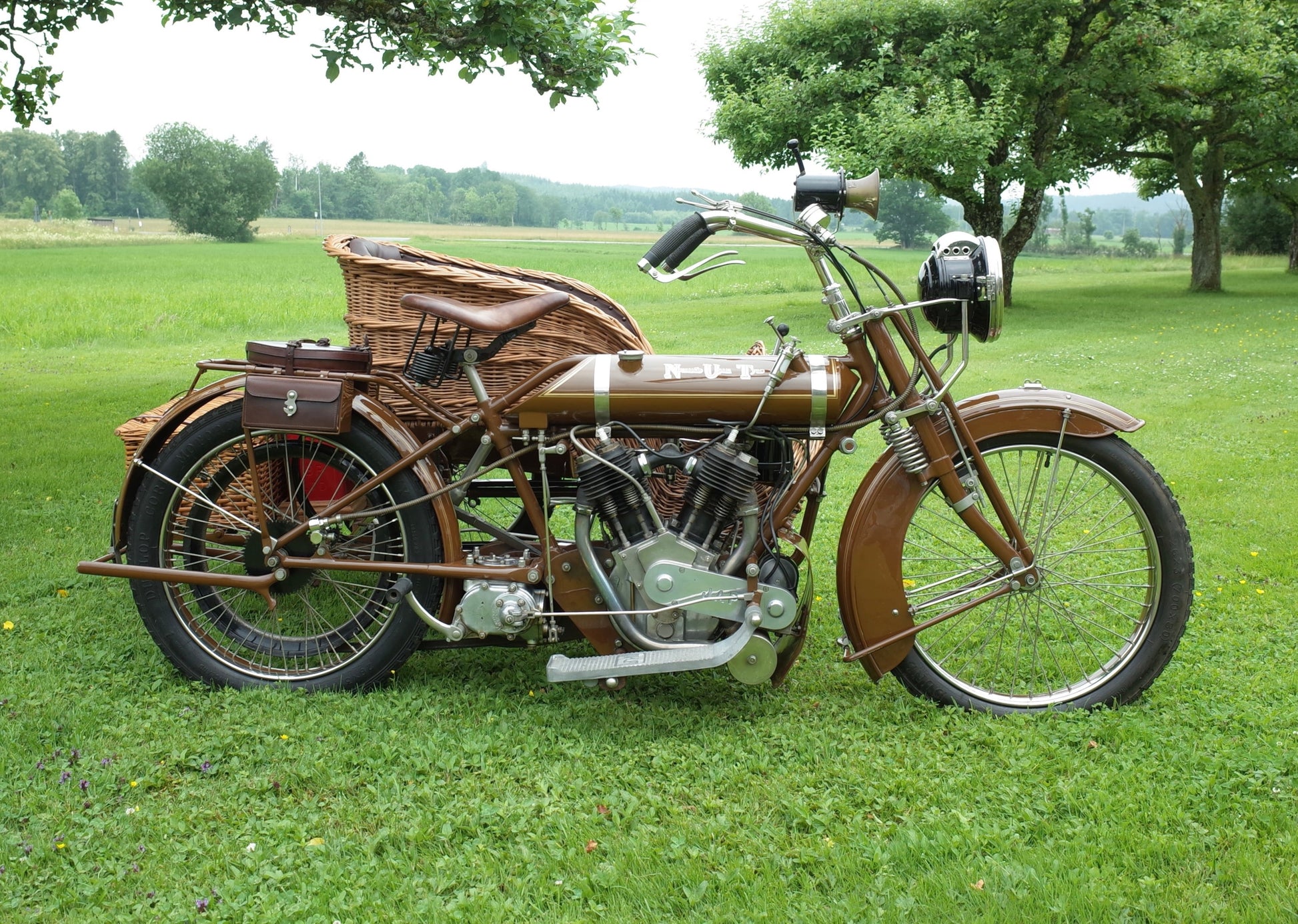 1914 NUT 770cc V-Twin 6HP