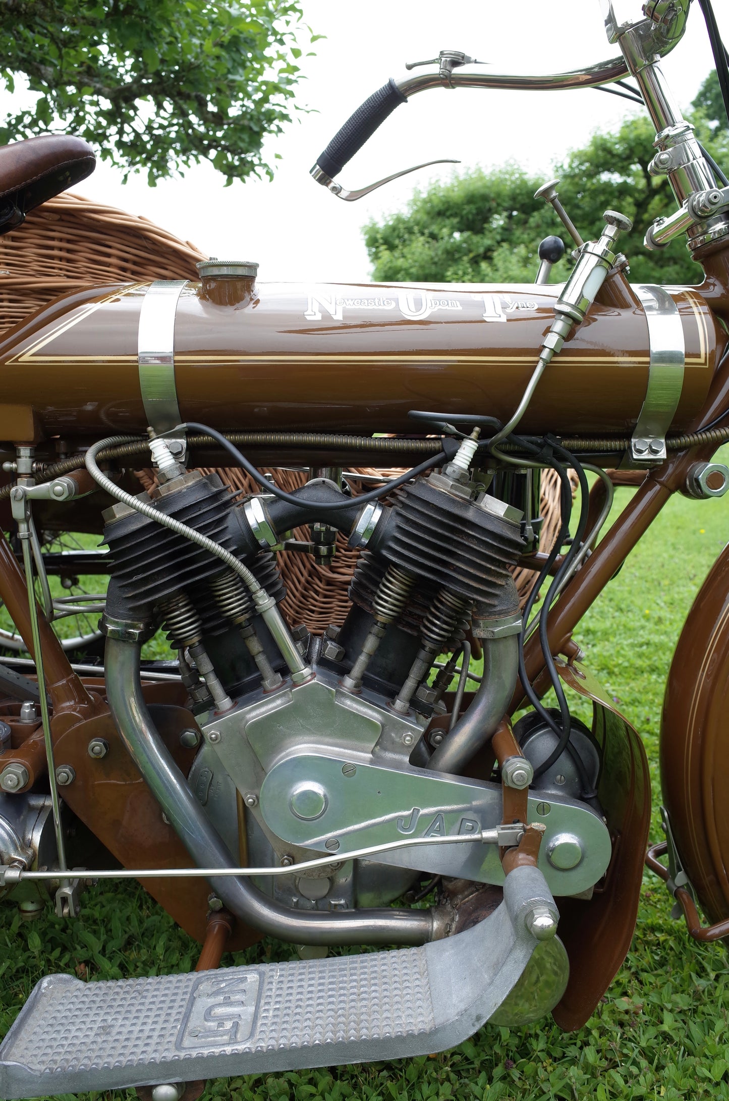 1914 NUT 770cc V-Twin 6HP