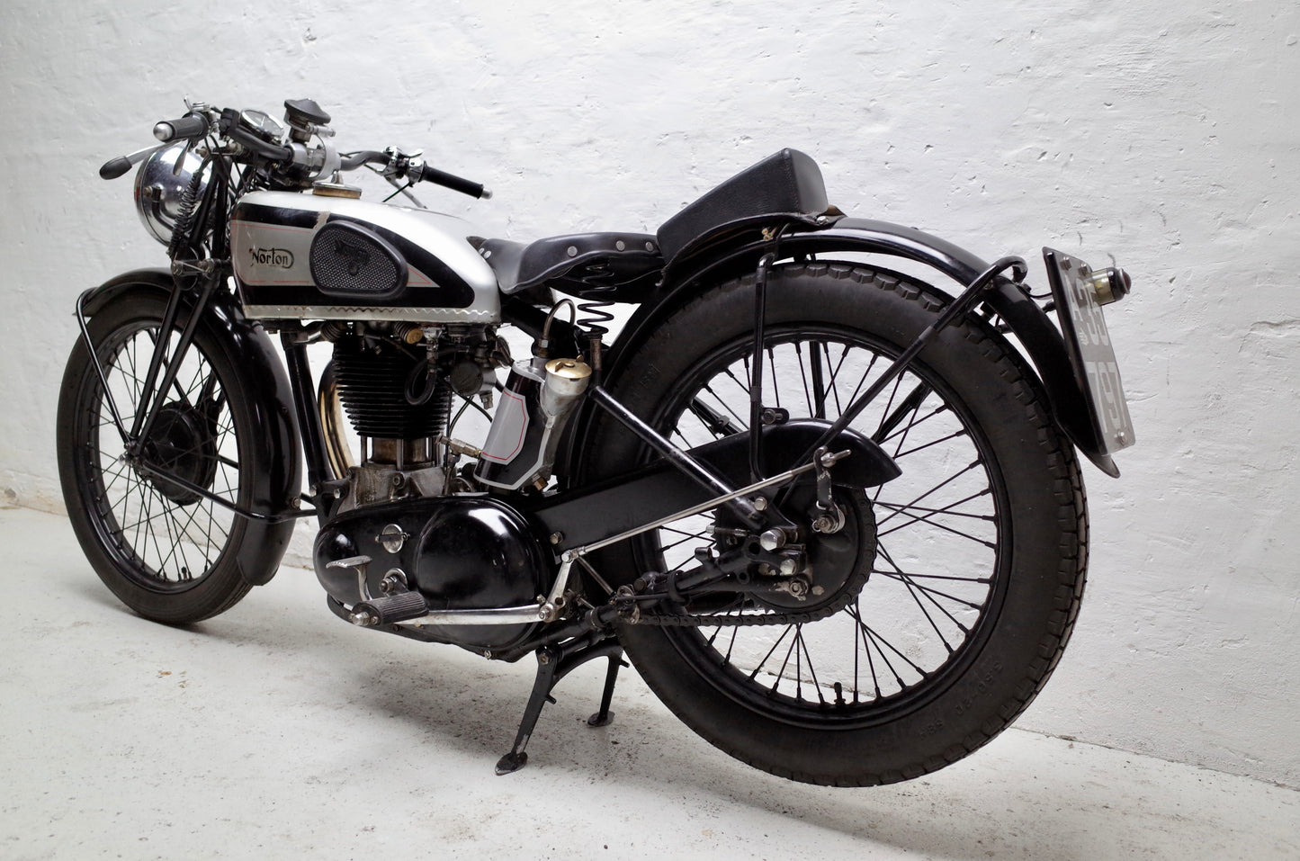 1937 Norton International M30. 500cc OHC