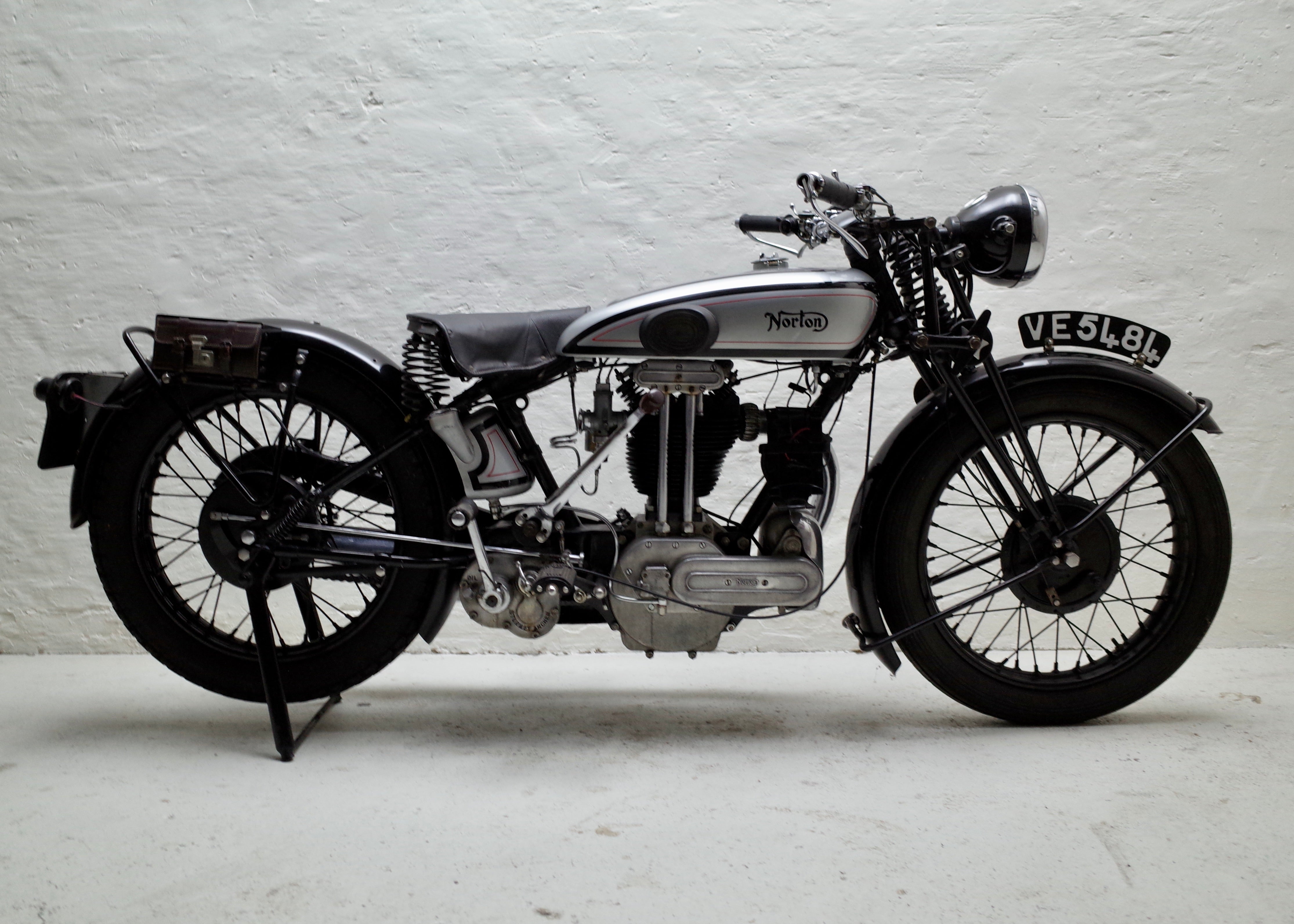 1930 Norton Model 18 500cc OHV – Century Limited