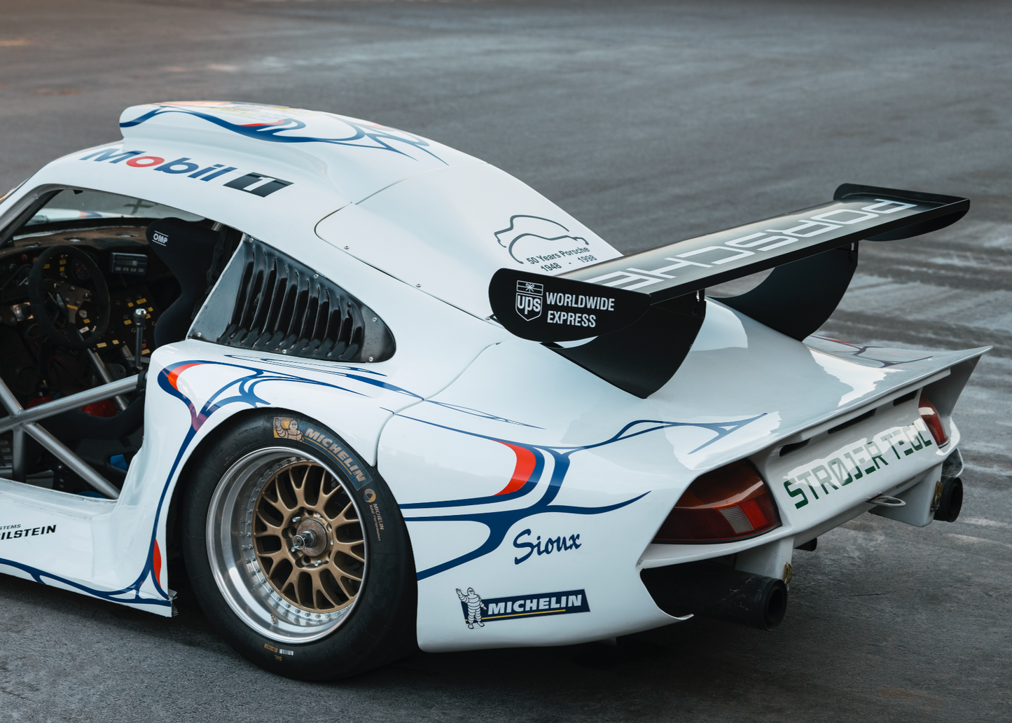 Arriving soon: 1997 Porsche 911 GT1 Turbo