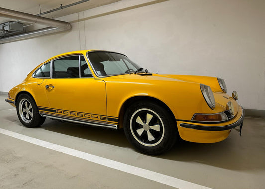 1972 Porsche 911S 'Oil klappe'